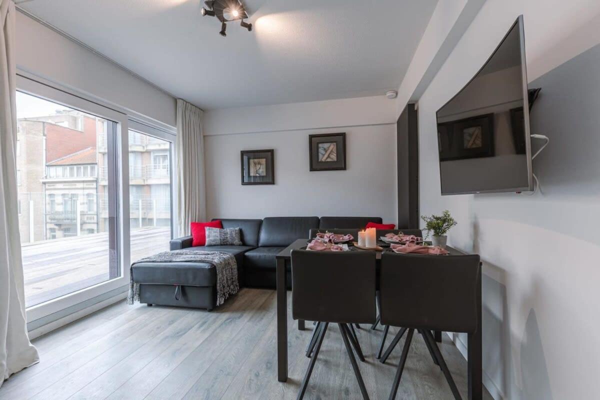 Huswell - Sunny Apartment In Knokke-Heist With Big Terrace Kültér fotó